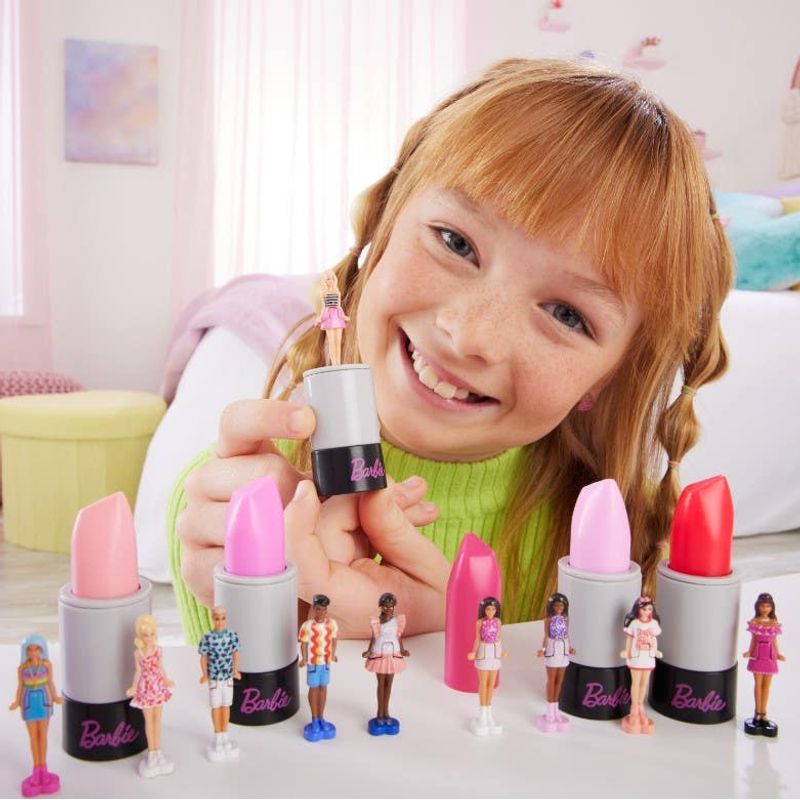 Mattel-Mini-BarbieLand-Muñeca-Fashionista-HYF19