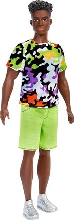 Mattel-Barbie-Fashionista-Ken-Playera-Estampada-DWK44