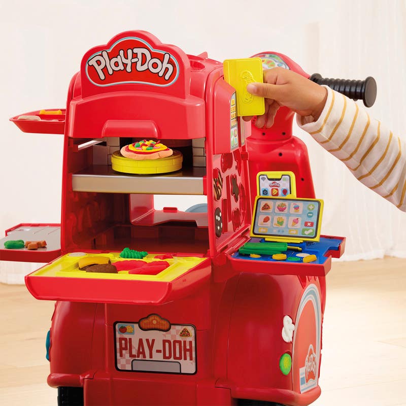 Hasbro-Play-Doh-Pizza-Delivery-Scooter-Playset-F8803