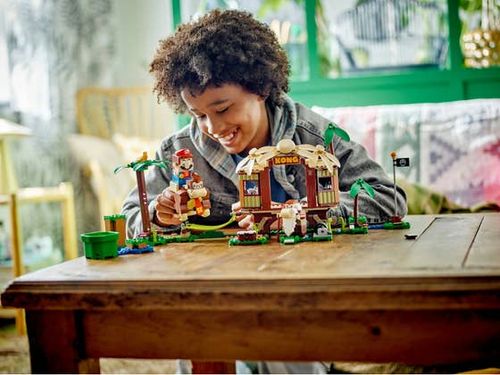 LEGO Super Mario Casa de árbol de Donkey Kong 71424