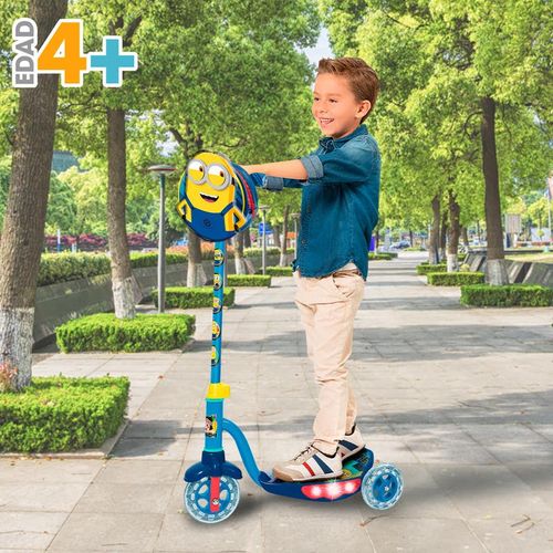 Minions Scooter con Luces