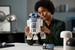 LEGO-Star-Wars-R2-D2-75308