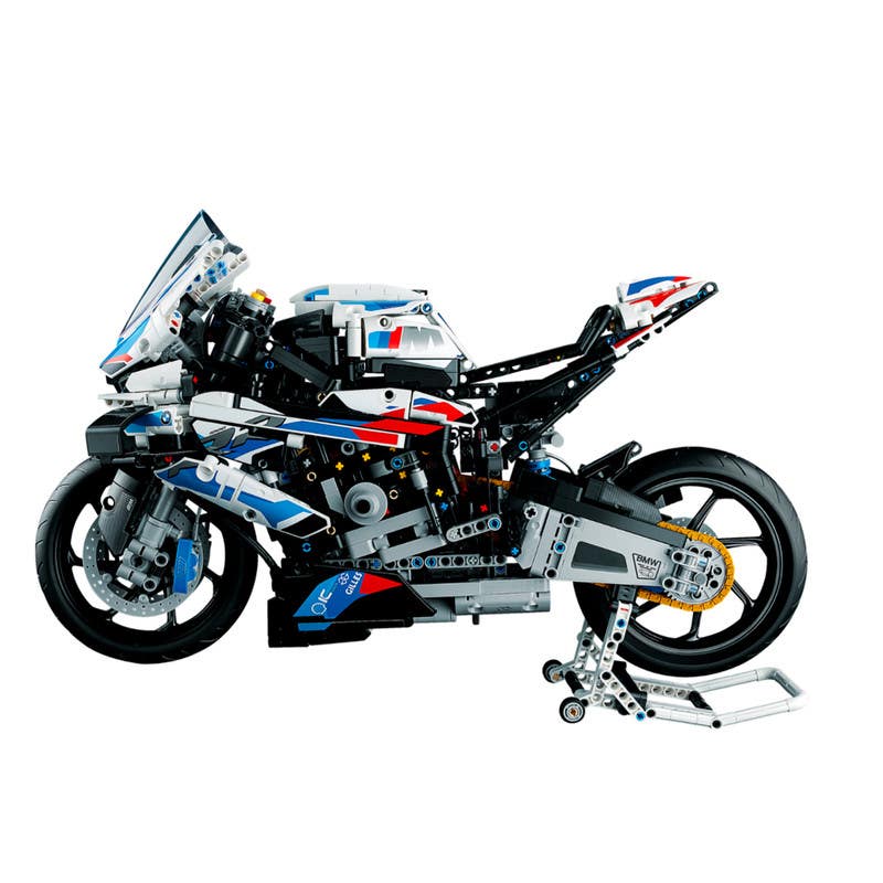 LEGO-BMW-M-1000-RR-Technic-42130