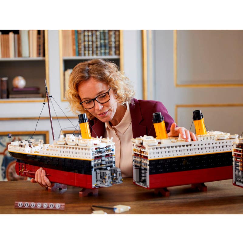 LEGO-Titanic-Icons-10294