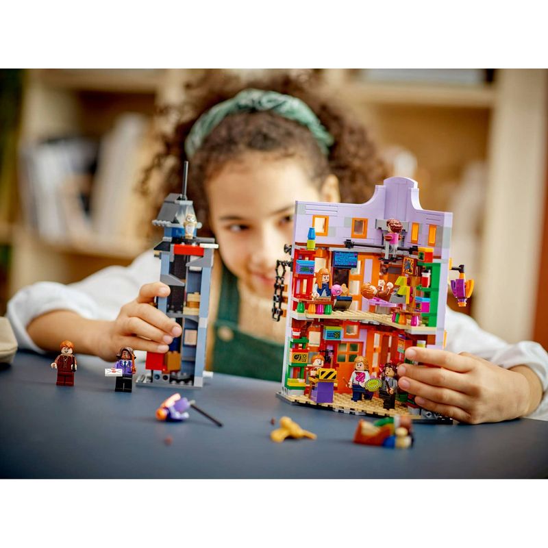 LEGO-Harry-Potter-Callejon-Diagon--Sortilegios-Weasley-76422