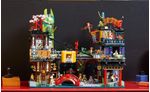 LEGO-Ninjago-Mercados-de-la-Ciudad-de-NINJAGO-71799