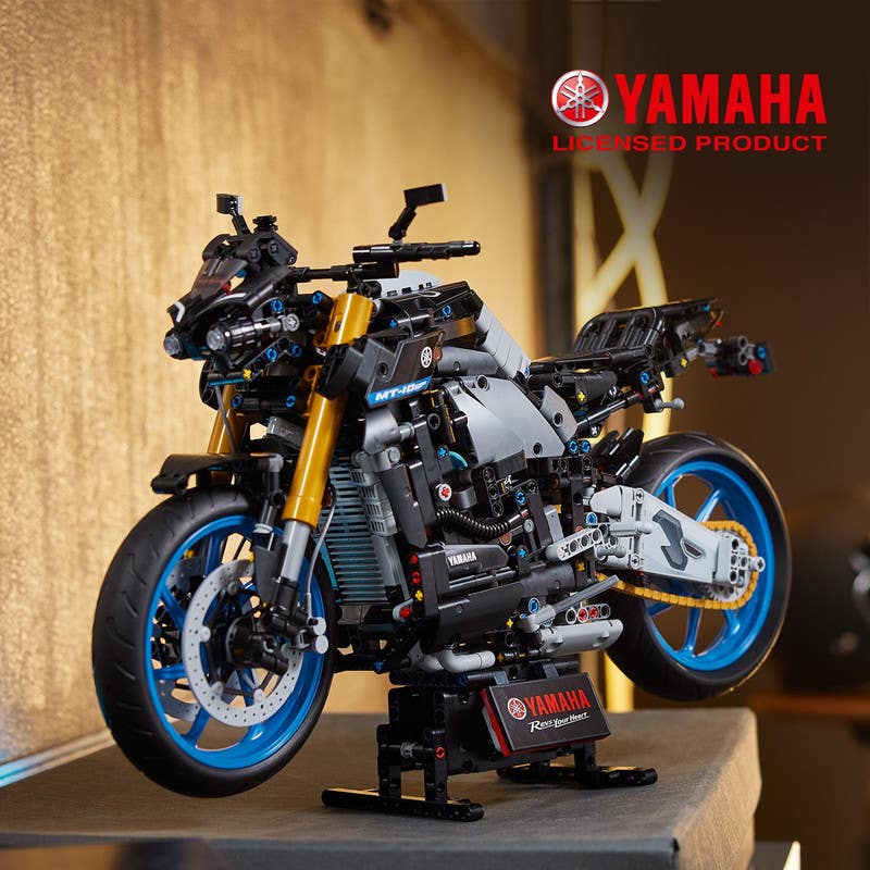 LEGO-Yamaha-MT-10-SP-Technic-42159