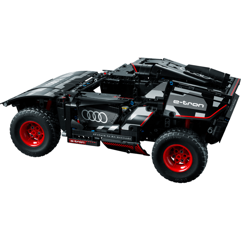 LEGO-Audi-RS-Q-e-tron-Technic--42160