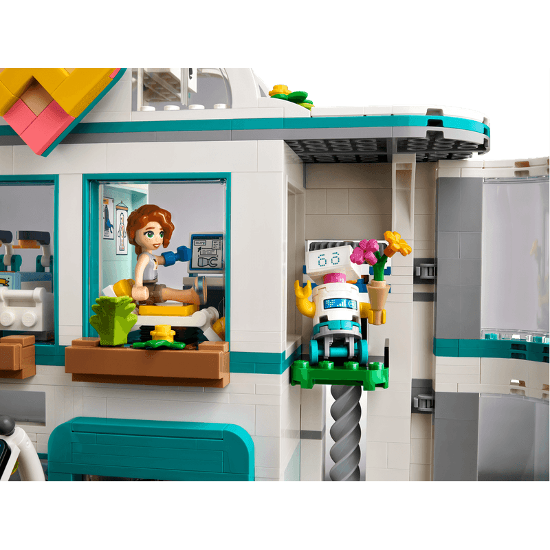 LEGO-Friends-Hospital-de-Heartlake-City-42621