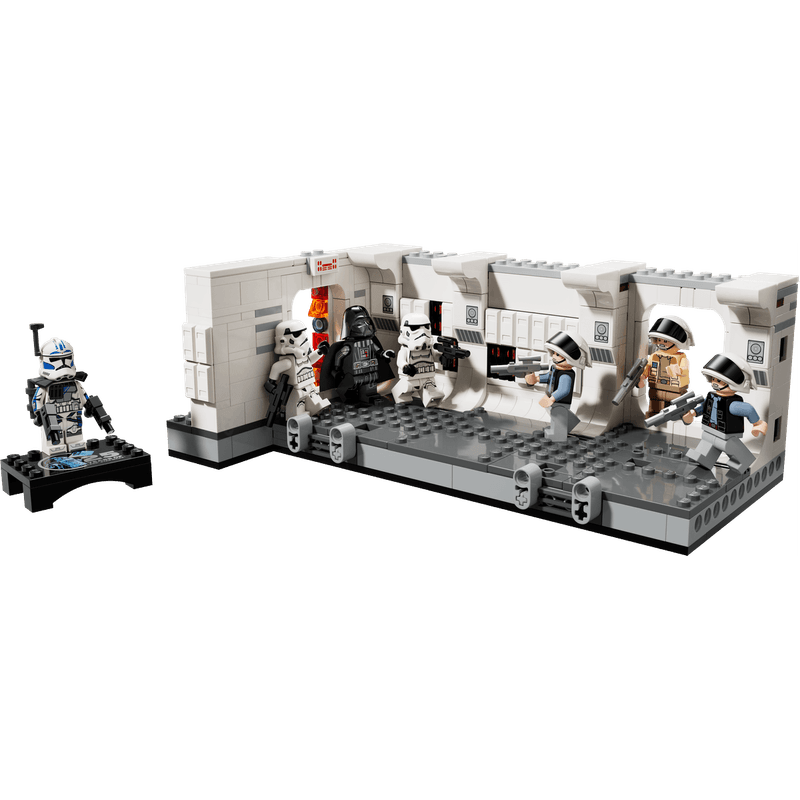 LEGO-Star-Wars-Boarding-the-Tantive-IV