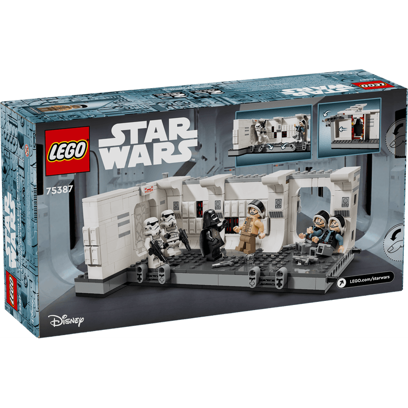 LEGO-Star-Wars-Boarding-the-Tantive-IV