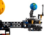 LEGO-Space-Planeta-Tierra-y-Luna-en-Orbita-42179