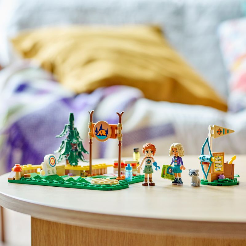 LEGO-Friends-Campamento-de-Aventura--Area-de-Tiro-con-Arco-42622