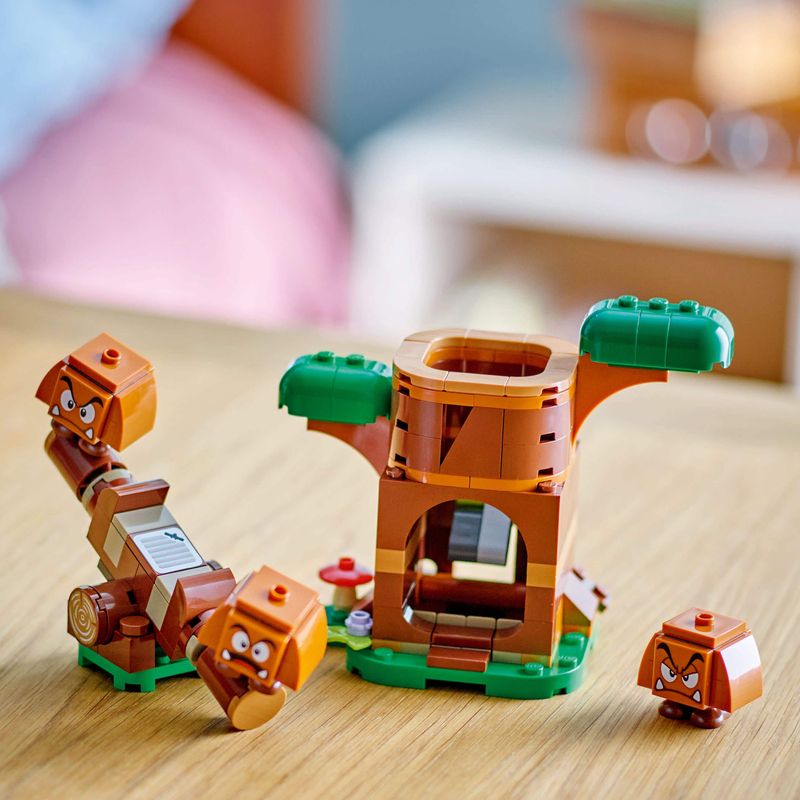 LEGO-Super-Mario-Zona-de-Juego-de-los-Goombas-71433