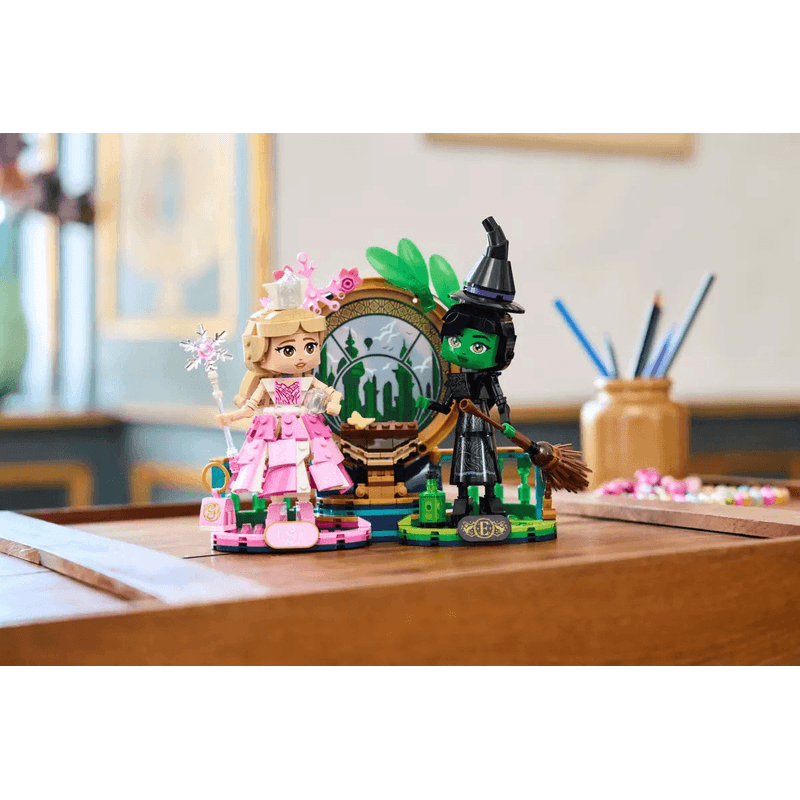 LEGO-Wicked-Figuras-de-Elphaba-y-Glinda-75682