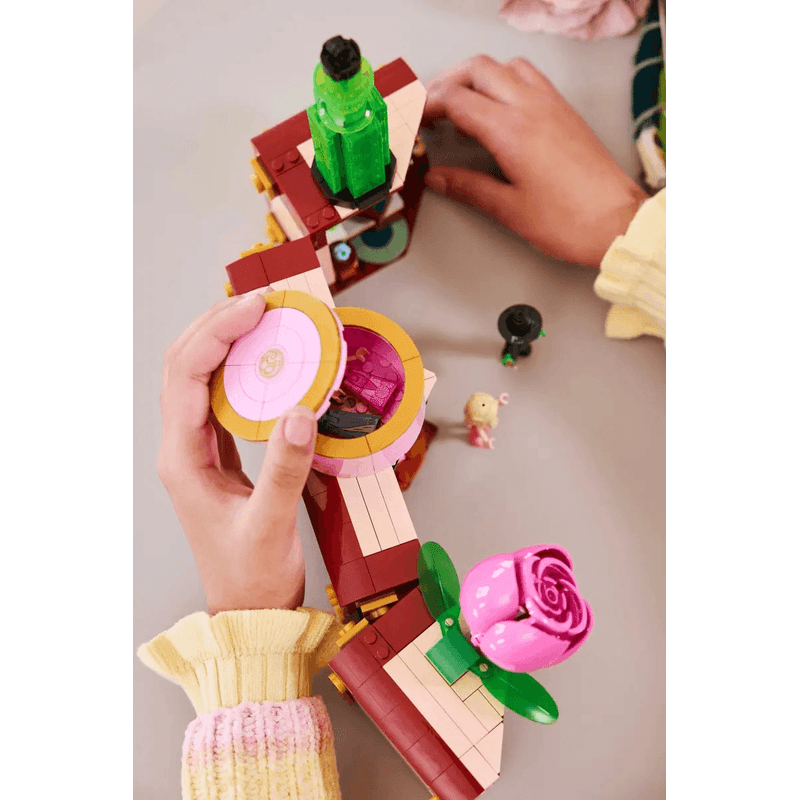 LEGO-Wicked-Habitacion-de-Glinda-y-Elphaba-75683