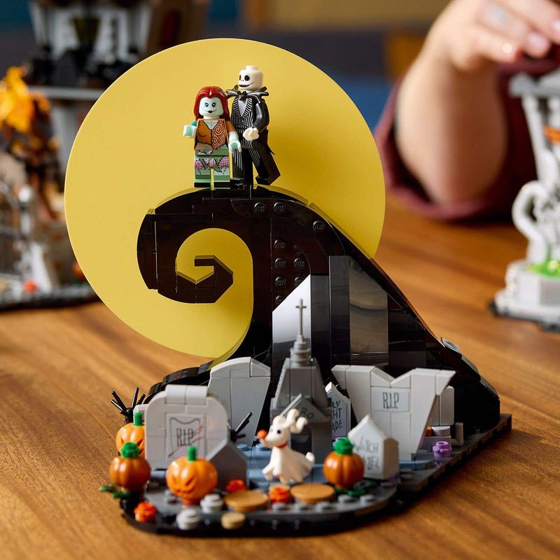 LEGO-Disney-Tim-Burton--El-Extraño-Mundo-de-Jack-Ideas-21351