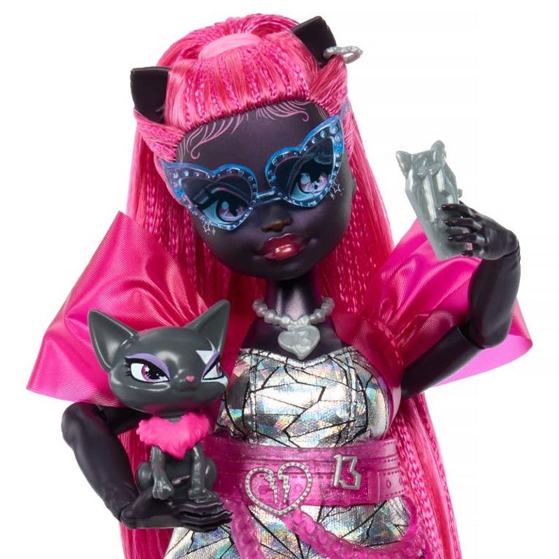 Mattel-Monster-High-Catty-Noir-HXH76