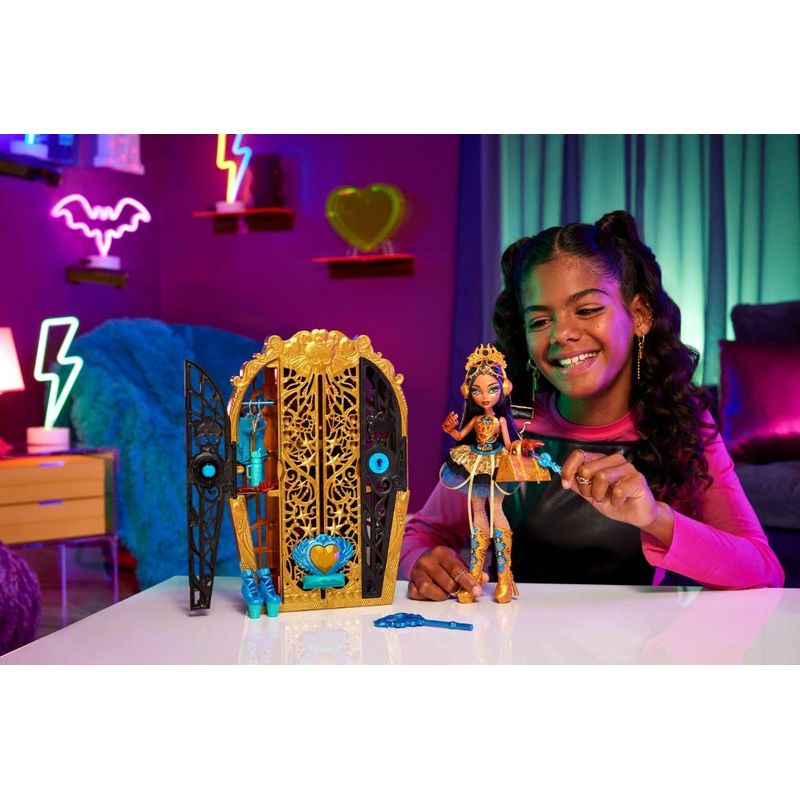 Mattel-Monster-High-Skulltimate-Cleo-HXH86