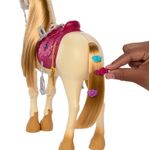 Mattel-Barbie-Set-de-Juego-Caballo-con-Accesorios