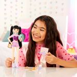 Mattel-Barbie-Renee-HYC24