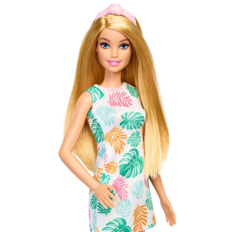 Mattel-Barbie-Fashion---Beauty-Set-Tienda-De-Te-HKT94
