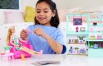 Mattel-Barbie-Fashion---Beauty-Set-Tienda-De-Te-HKT94