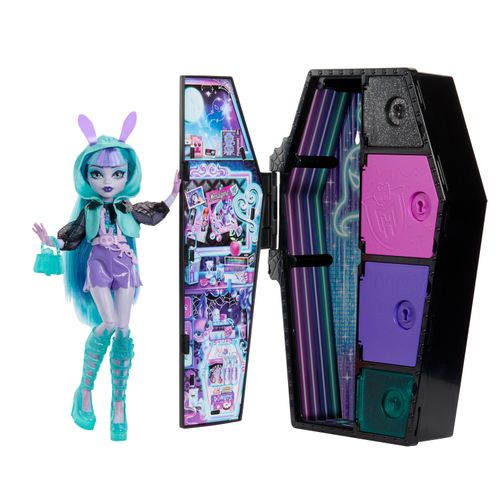 Monster High Secret Sustos Neon Fashion Doll Twyla