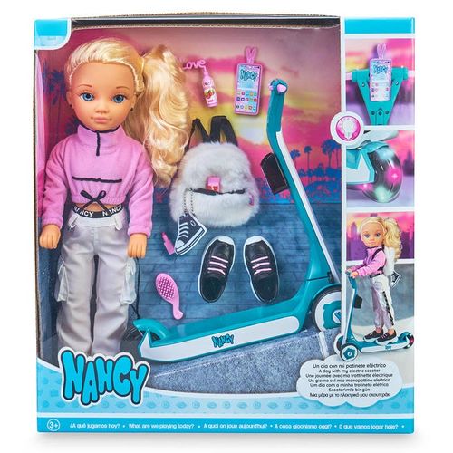 Nancy Muñeca Set de Juego con Scooter