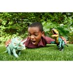 Mattel-Jurassic-World-Rastreadores-Neovenator-HTK78