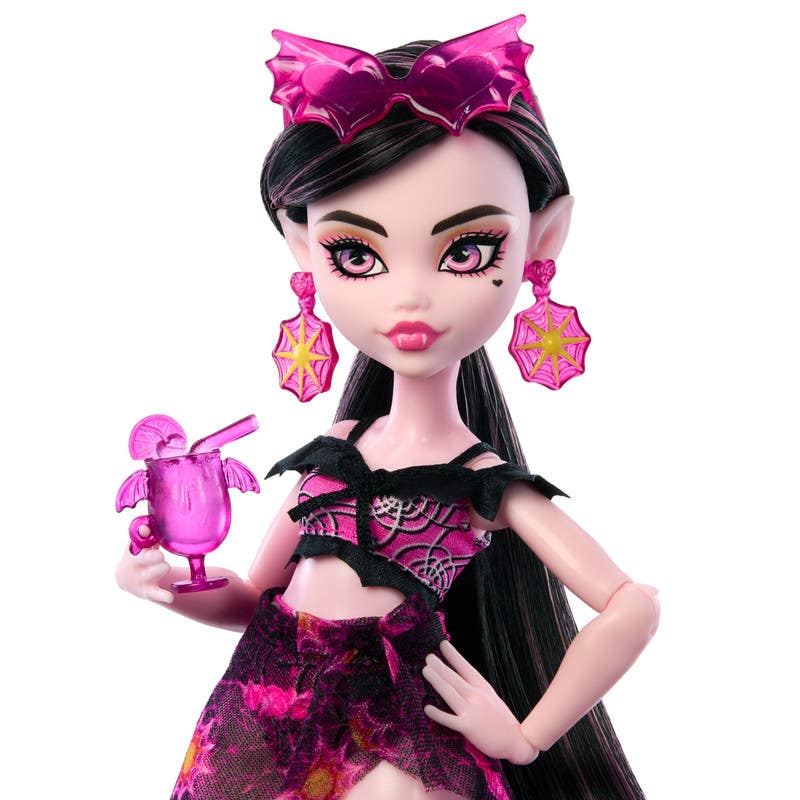 Mattel-Monster-High-Isla-Del-Terror-Draculaura-HRP66