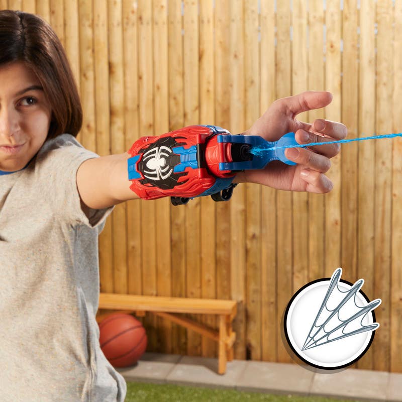 Hasbro-Spiderman-New-Web-Blaster-Innov-Real-Webs-2-F8734