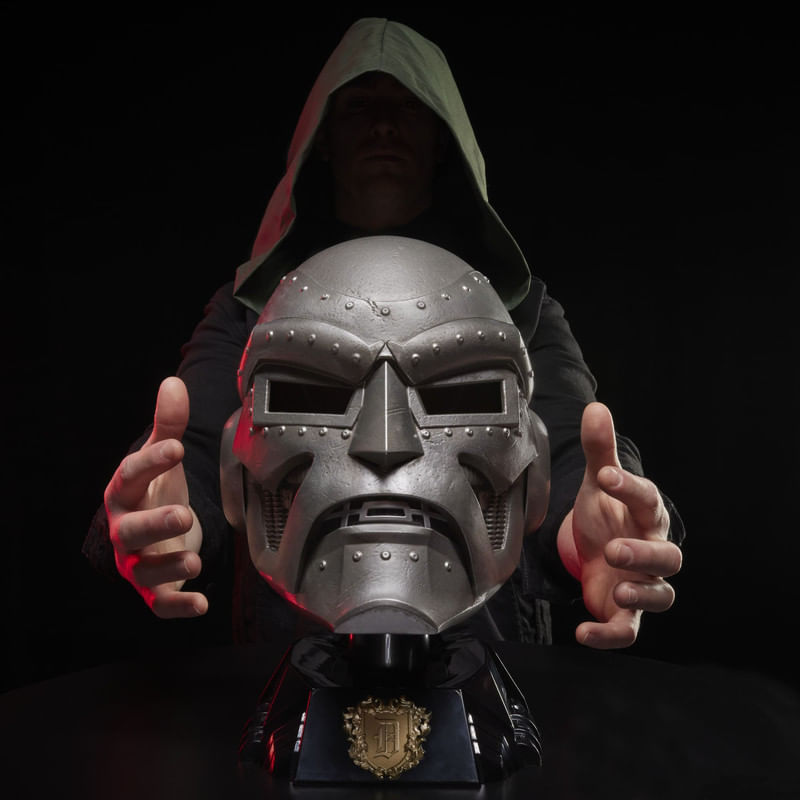PREVENTA-Hasbro-Marvel-Legends-Mascara-Doctor-Doom-G0586