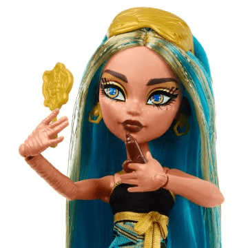Monster High Muñeca Reveal Pijamas Monstruosas Cleo JGM42