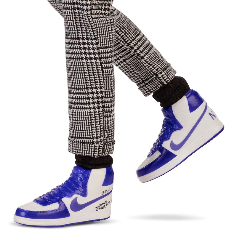 Barbie Signature - LeBron James Kenbassadors Doll (HRM33