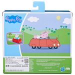 En el auto con Peppa